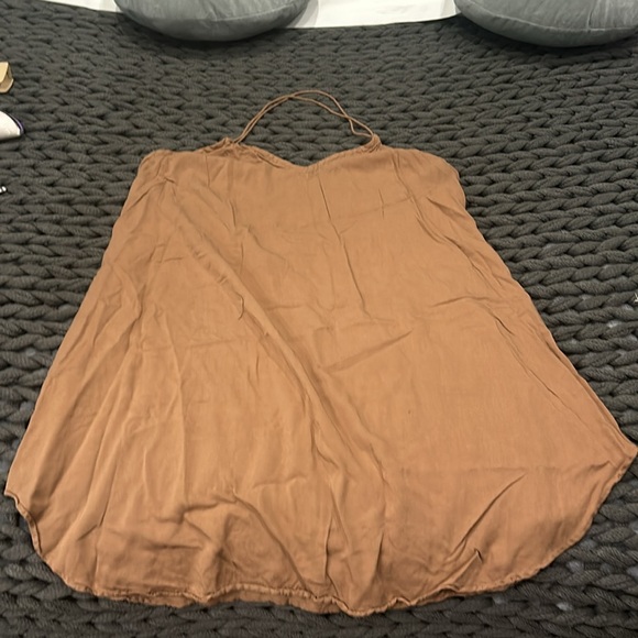 High-quality fabric summer dress - Picture 4 of 6